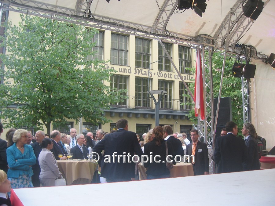 ../Images/krefash3 005.jpg